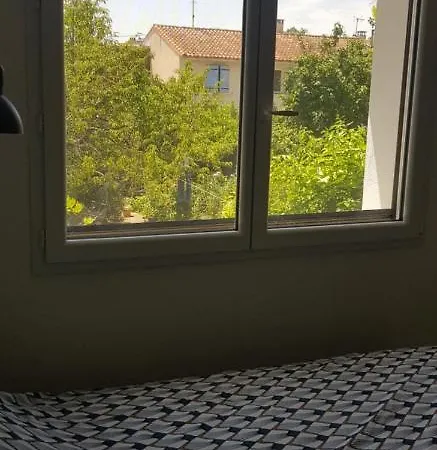 1 Dans Maison Avec Piscine 民宿